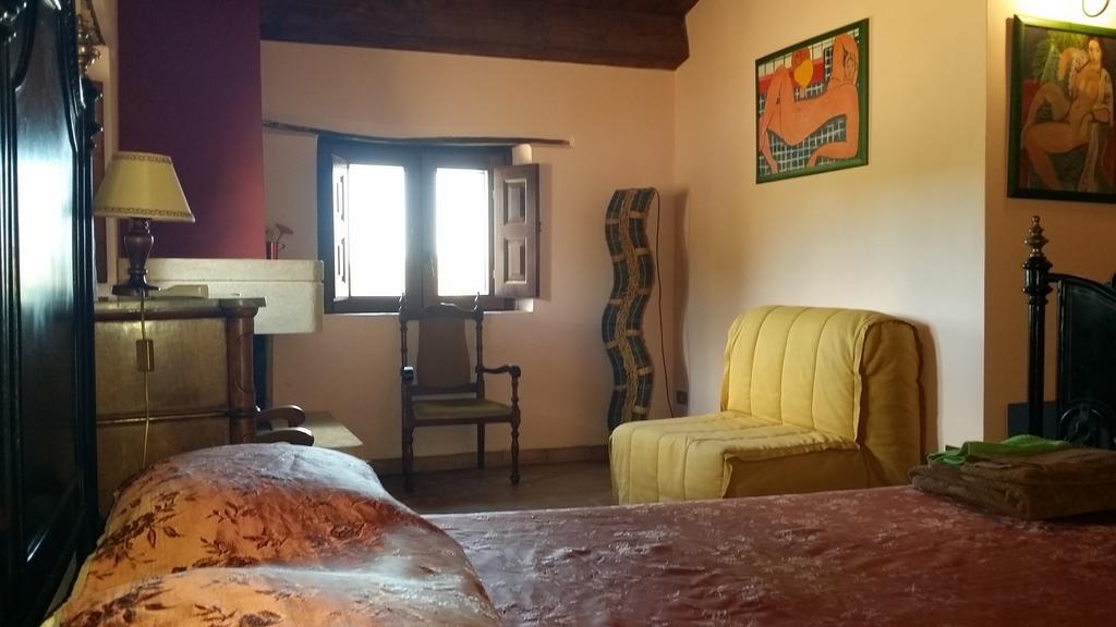 Agriturismo Malena Amica Ruang foto