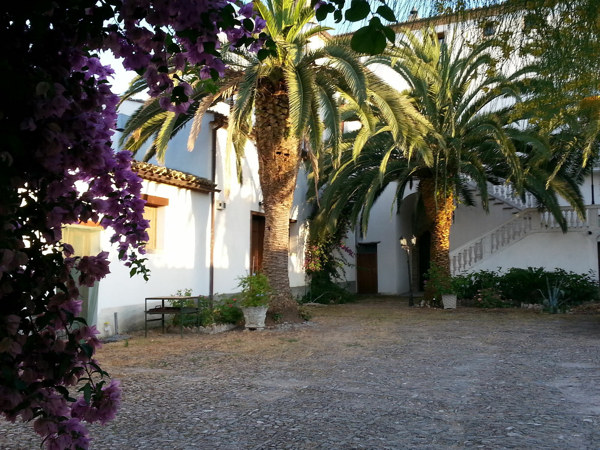 Agriturismo Malena Amica Bagian luar foto